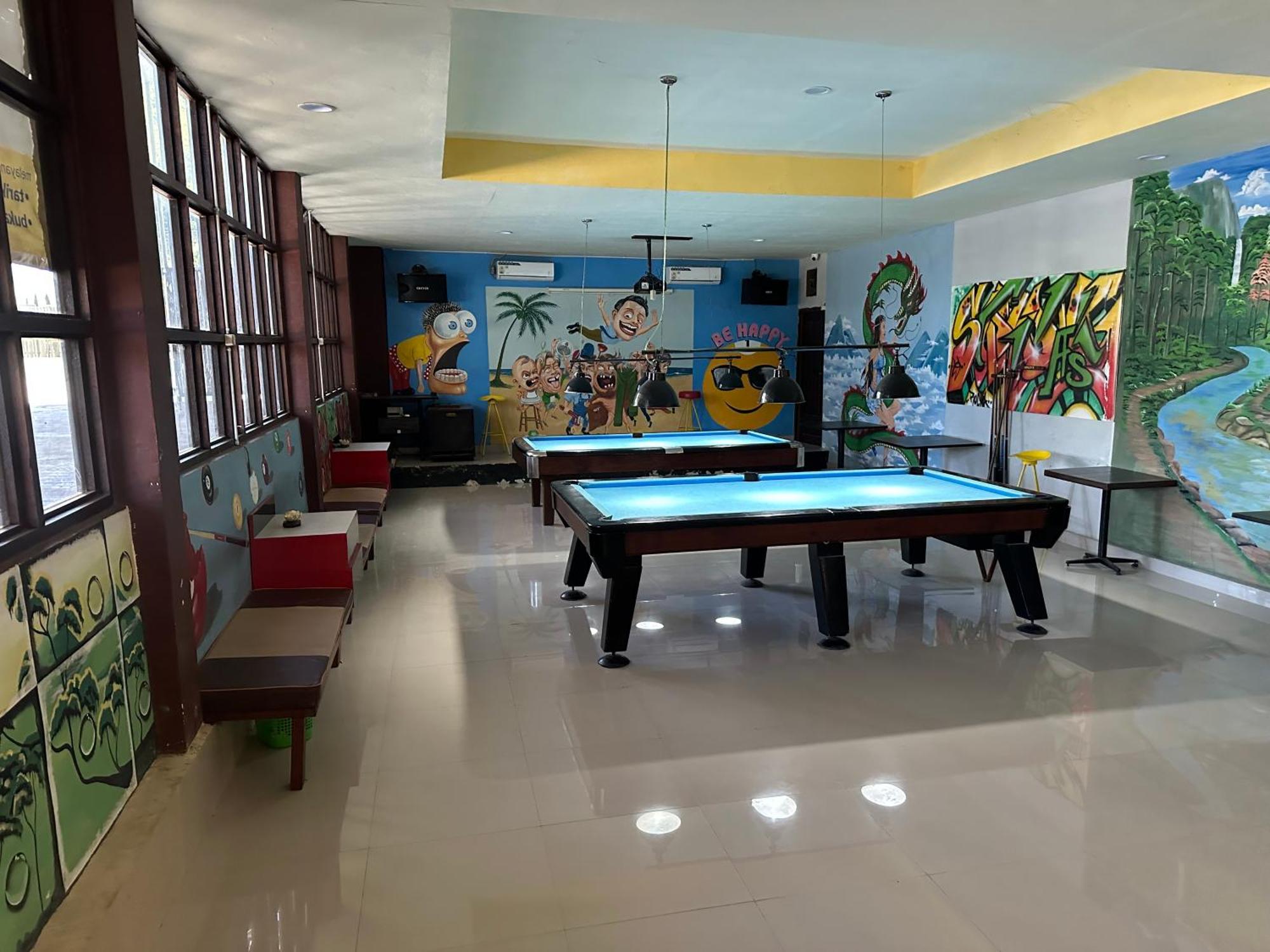 Hotel Mooi Park Sorong Exterior foto